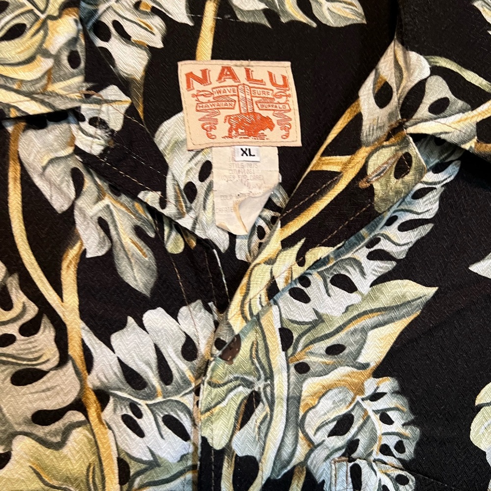 Vintage Men’s Hawaiian shirt from Nalu size XL. Awesome print great condition! - Picture 2 of 7